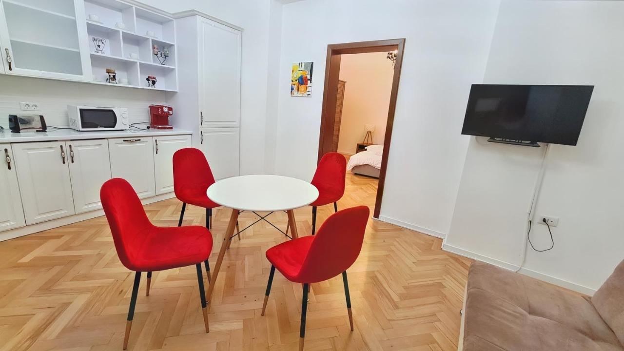 Spacious 5* Luxury In Historic Center Free Parking Cluj-Napoca Extérieur photo